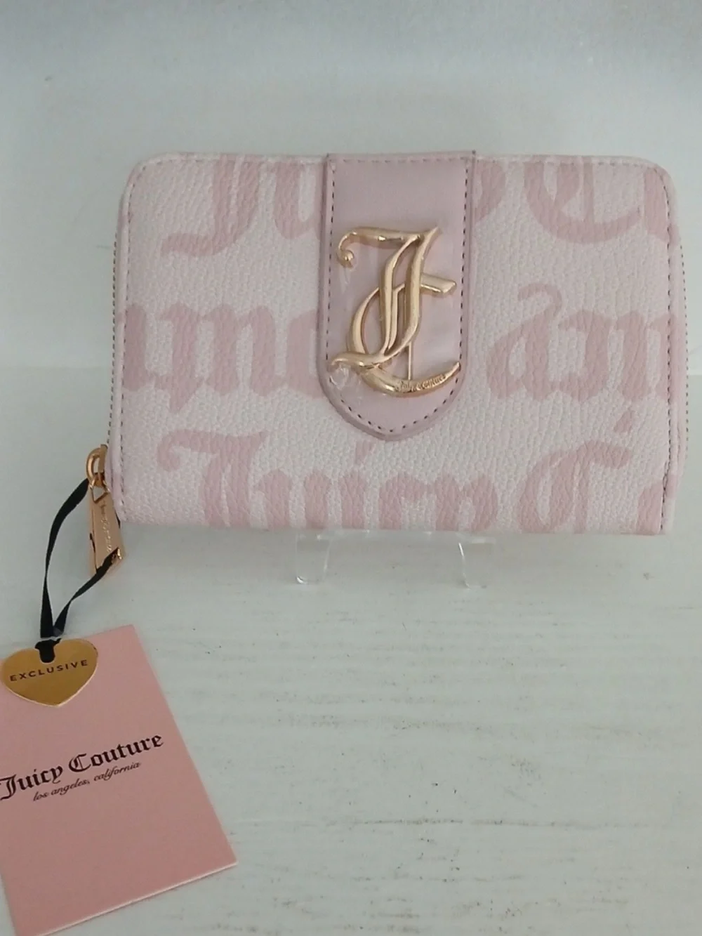 Juicy Couture NEW Blush Pink Logo Zip Wallet Giftable